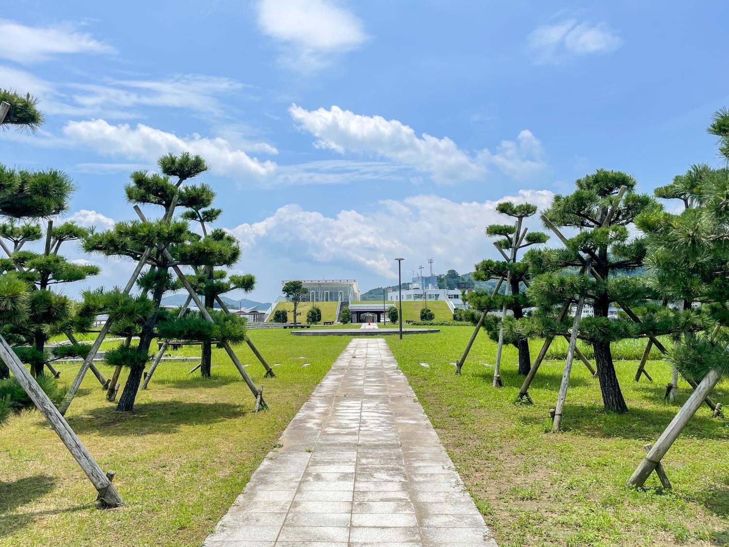 フラッと離島へ出かけるのも◎。自由気ままに、まずは鳥羽マリンターミナルへ。-1