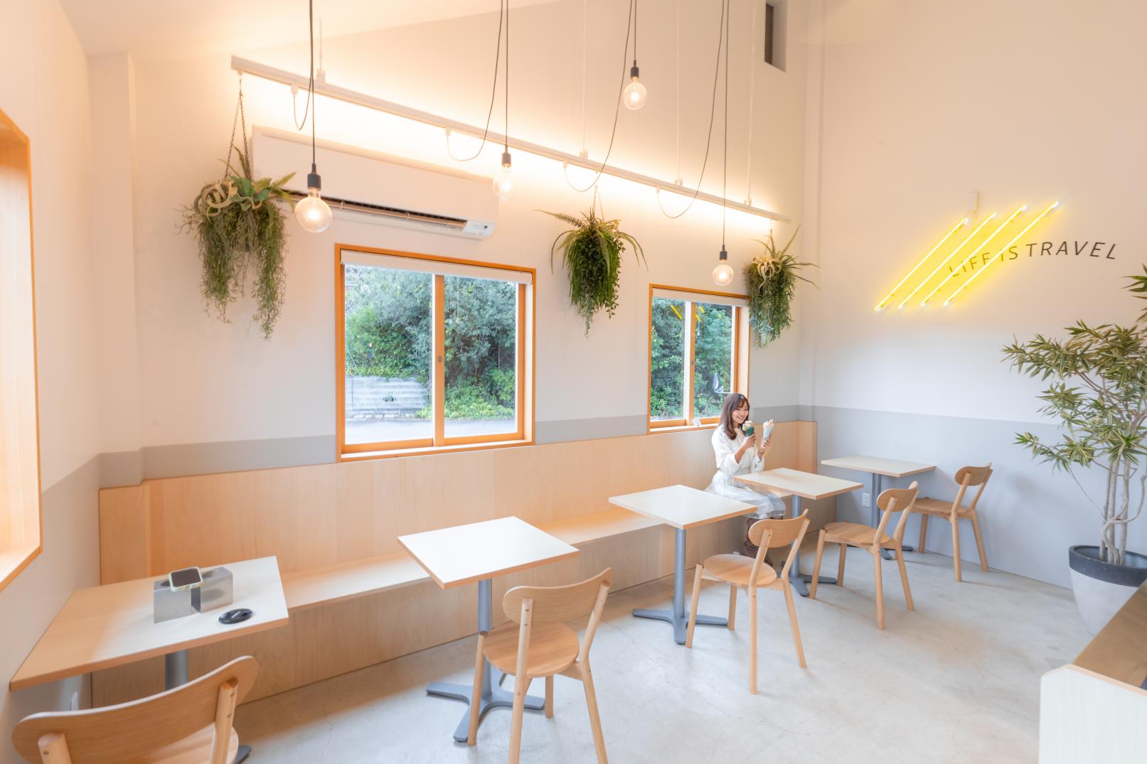 「ROCCA&FRIENDS CREPERIE 伊勢志摩店」基本情報-1