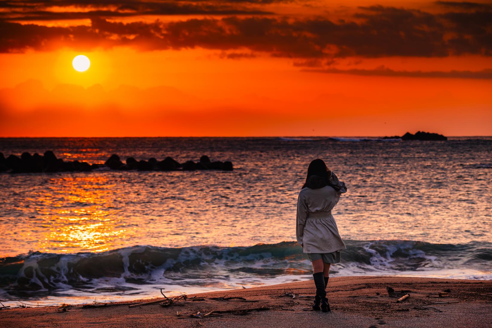 海が輝く伊勢志摩の初日の出-0