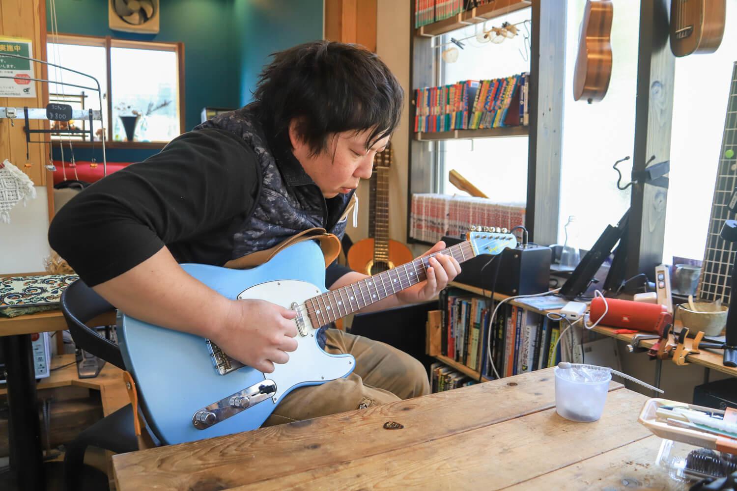 まずはお弁当とデザートを調達♪かねも商店 伊勢路店にお立ち寄り。-2