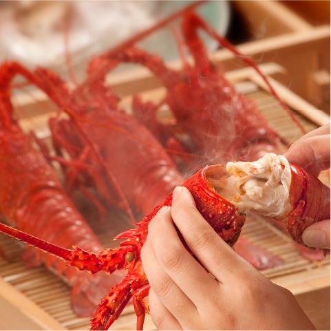 伊勢海老 海鮮蒸し料理 華月