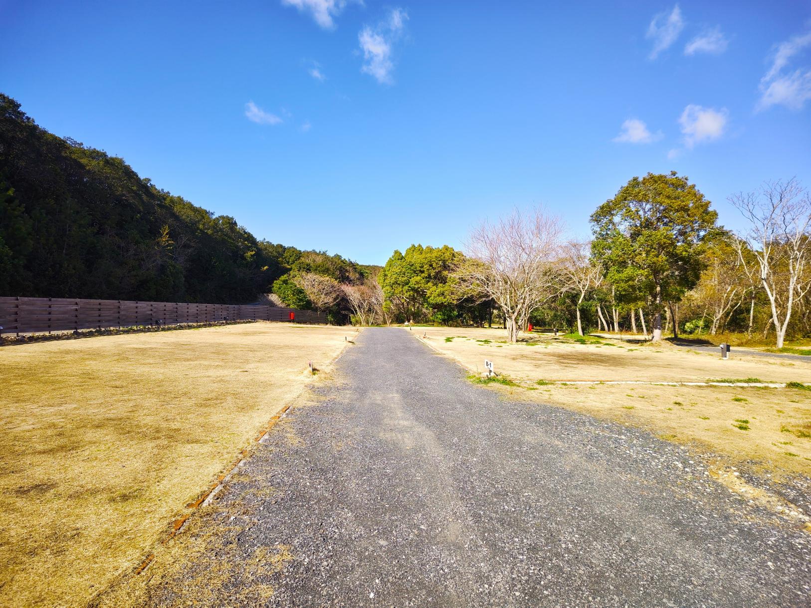 伊勢志摩パールヴィレッジオートキャンプ場-0