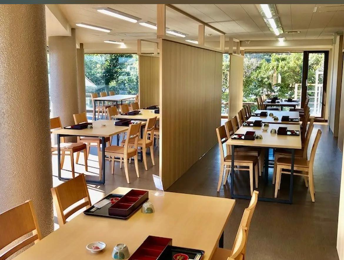 食事も外せない！勢乃國屋の「お食事処　神路庵（かみじあん）」-0