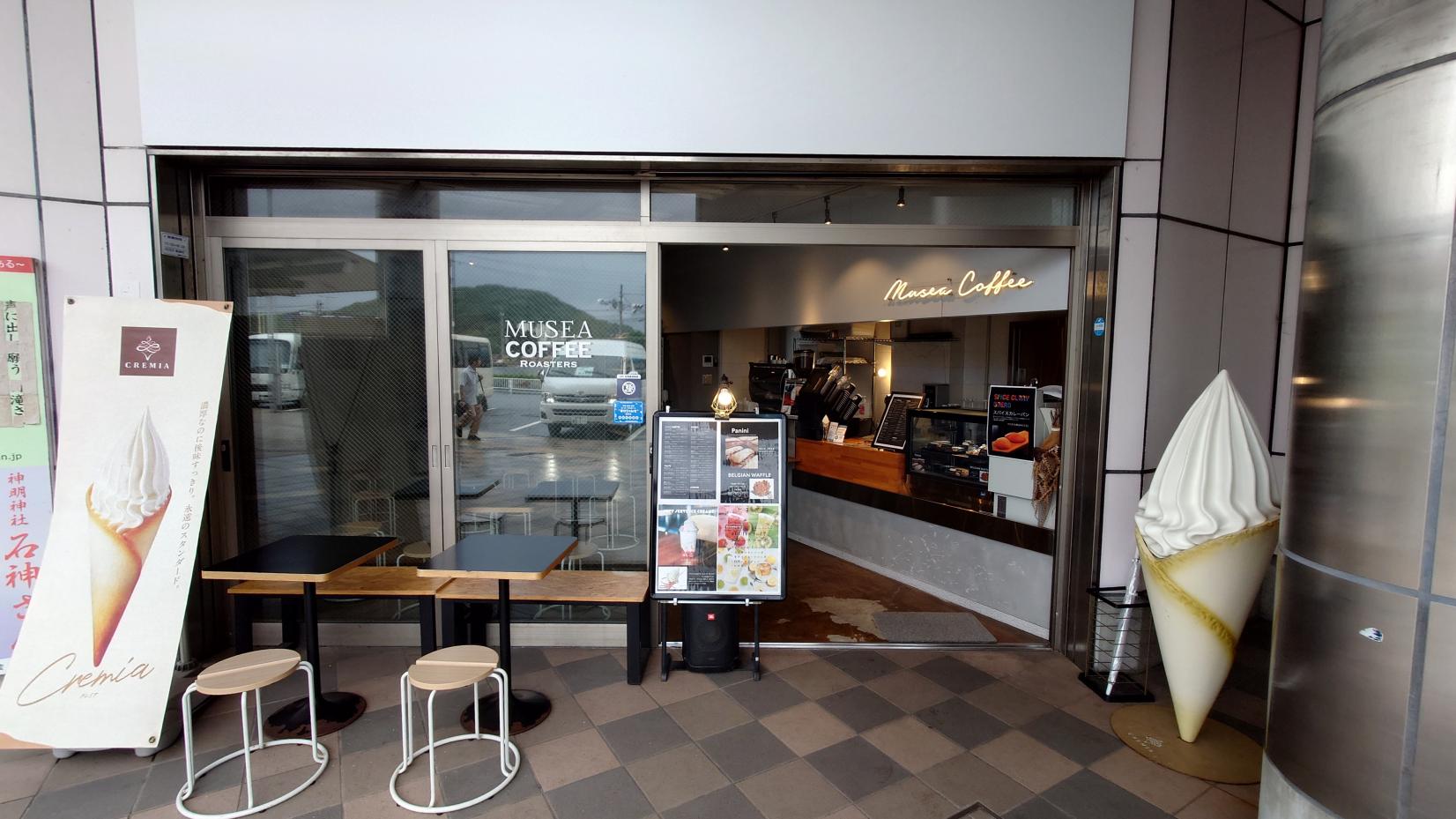 鳥羽駅前店で人気のカレーパンはリピート客続出-2