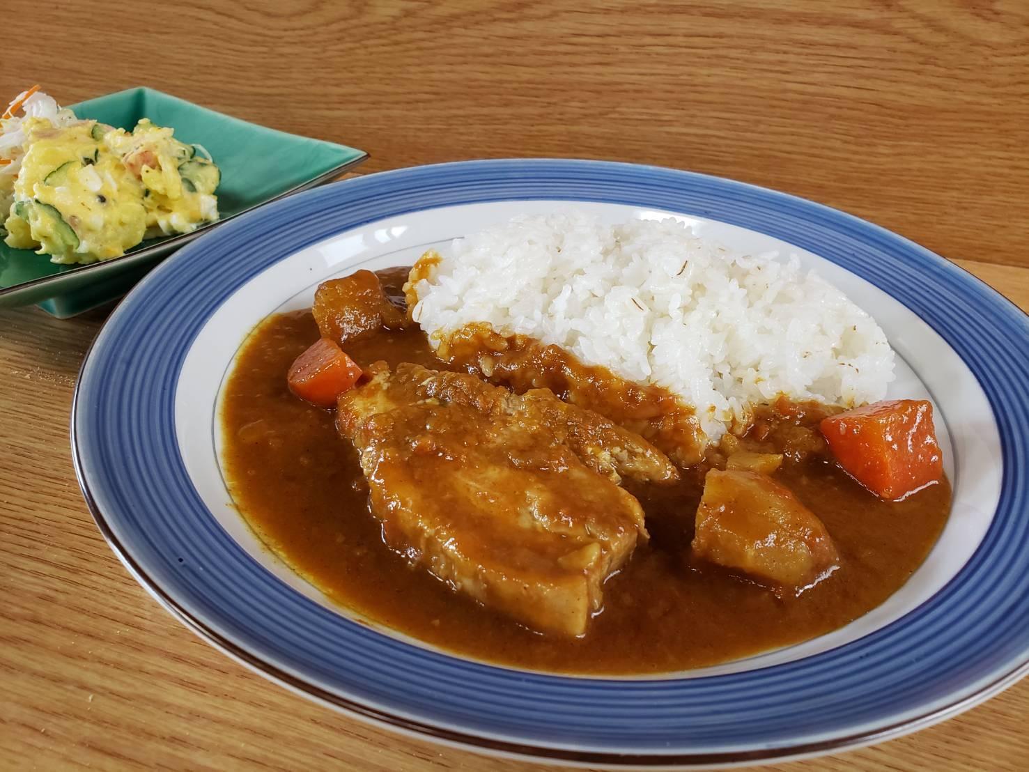 料理人のこだわりが生み出す個性豊かなカレー-1