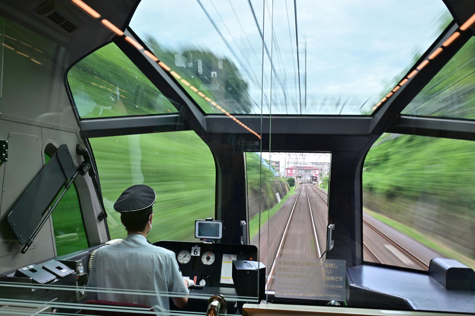 日本首屈一指的豪華列車　近鐵觀光特急「Shimakaze」-4