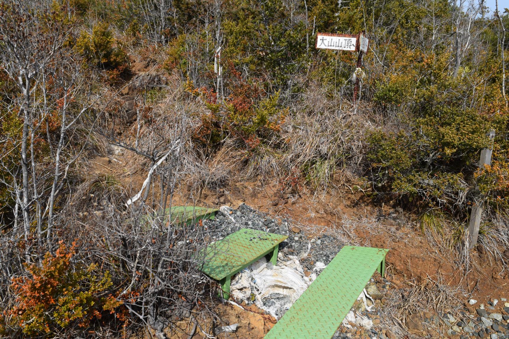 見どころ⑦四季と絶景を望む島の最高峰『大山』-2