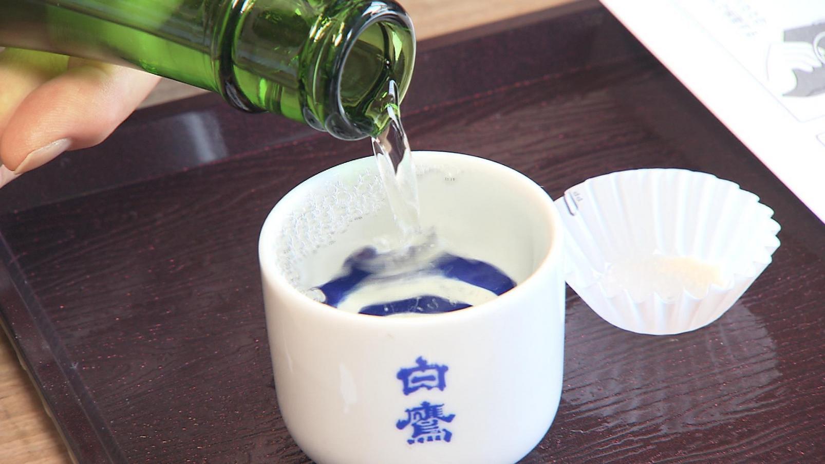 Hakutaka Miyake Shoten: Sake offered to the gods-1