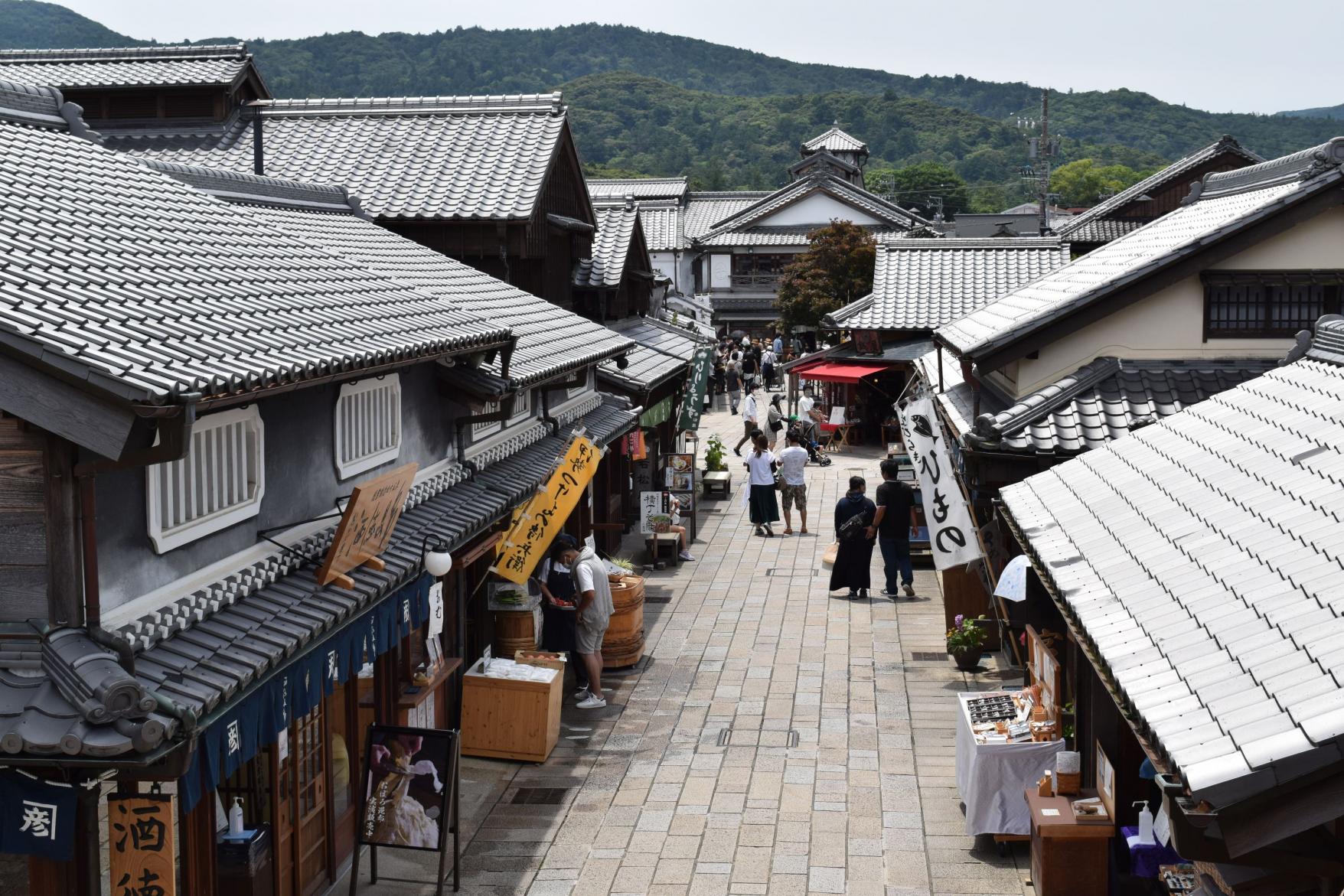 おかげ横丁の町並み