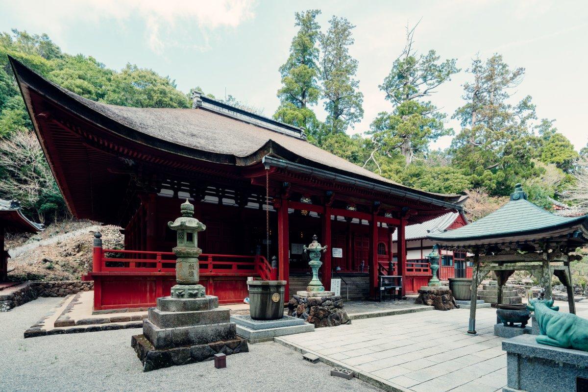 Le temple Asamadake Kongo shoji-1