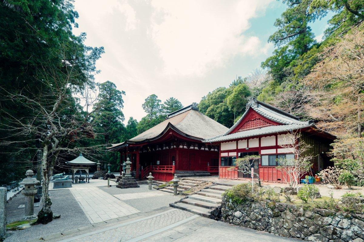 Le temple Asamadake Kongo shoji-2