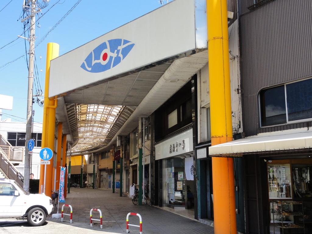 しんみち商店街-0