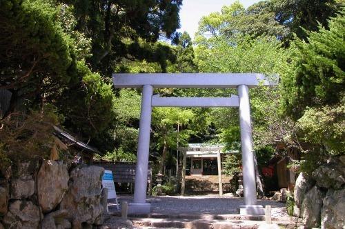 神社外観