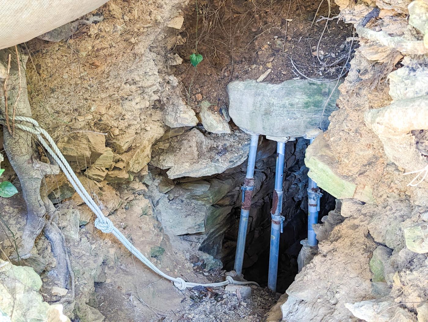 岩屋山古墳 スポット・体験 伊勢志摩観光ナビ 伊勢志摩観光コンベンション機構公式サイト