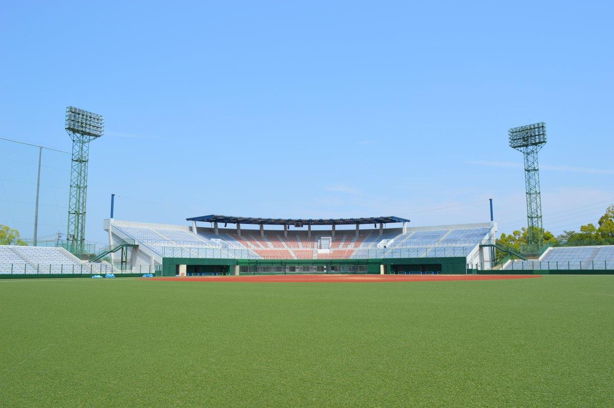 ダイムスタジアム伊勢（伊勢市倉田山公園野球場）-1