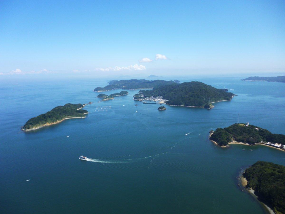 The islands of ISESHIMA "Kamishima / Toshijima / Sugashima / Sakatejima / Masakijima / Watakanojima"