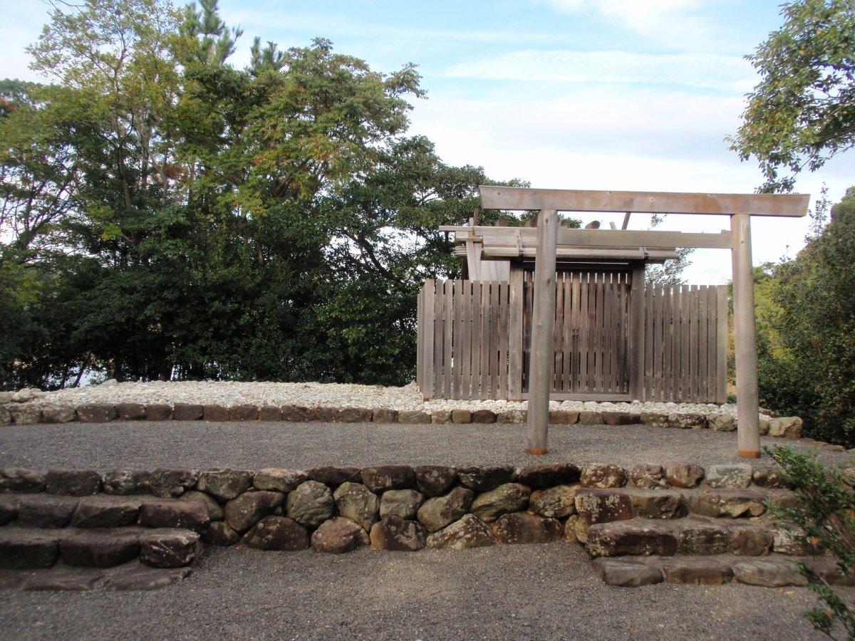 鏡宮神社（伊勢神宮　内宮末社）-0