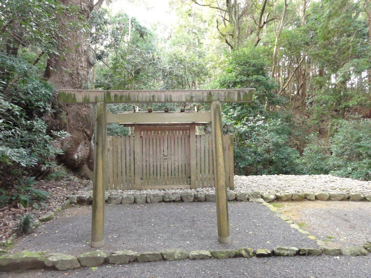 井中神社（伊勢神宮　外宮末社）-0