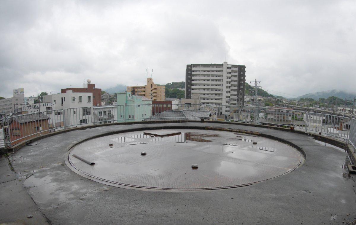 宇治山田駅３階バスターミナルと転車台-0