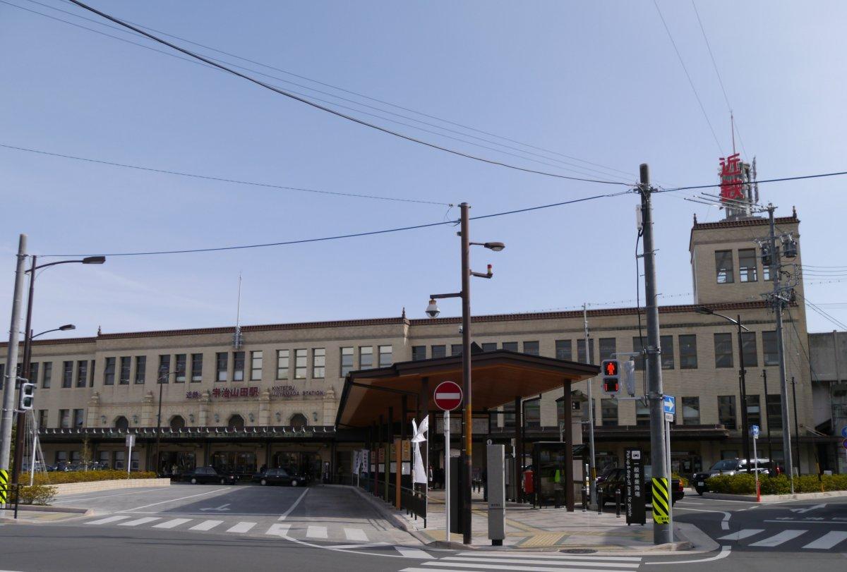 宇治山田駅３階バスターミナルと転車台-3