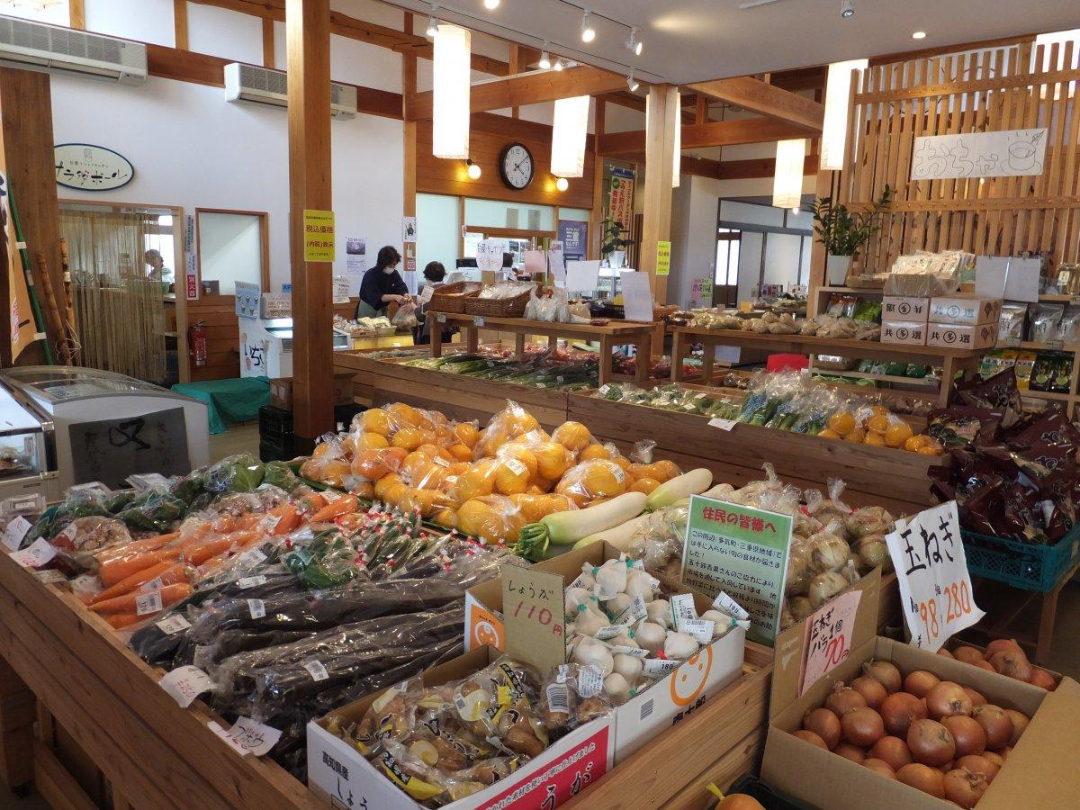 ふれあいの館（内部）