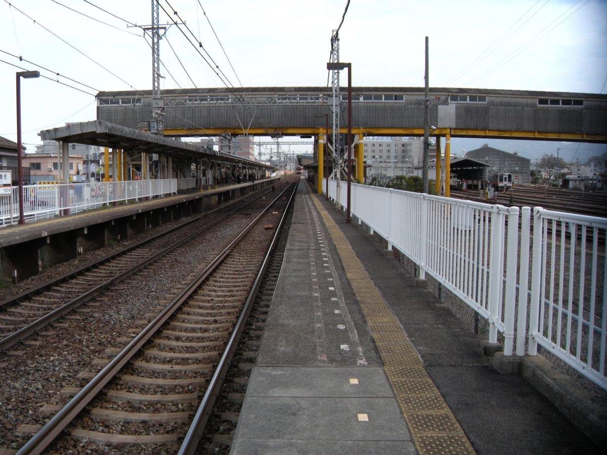 Iseshi Station-2