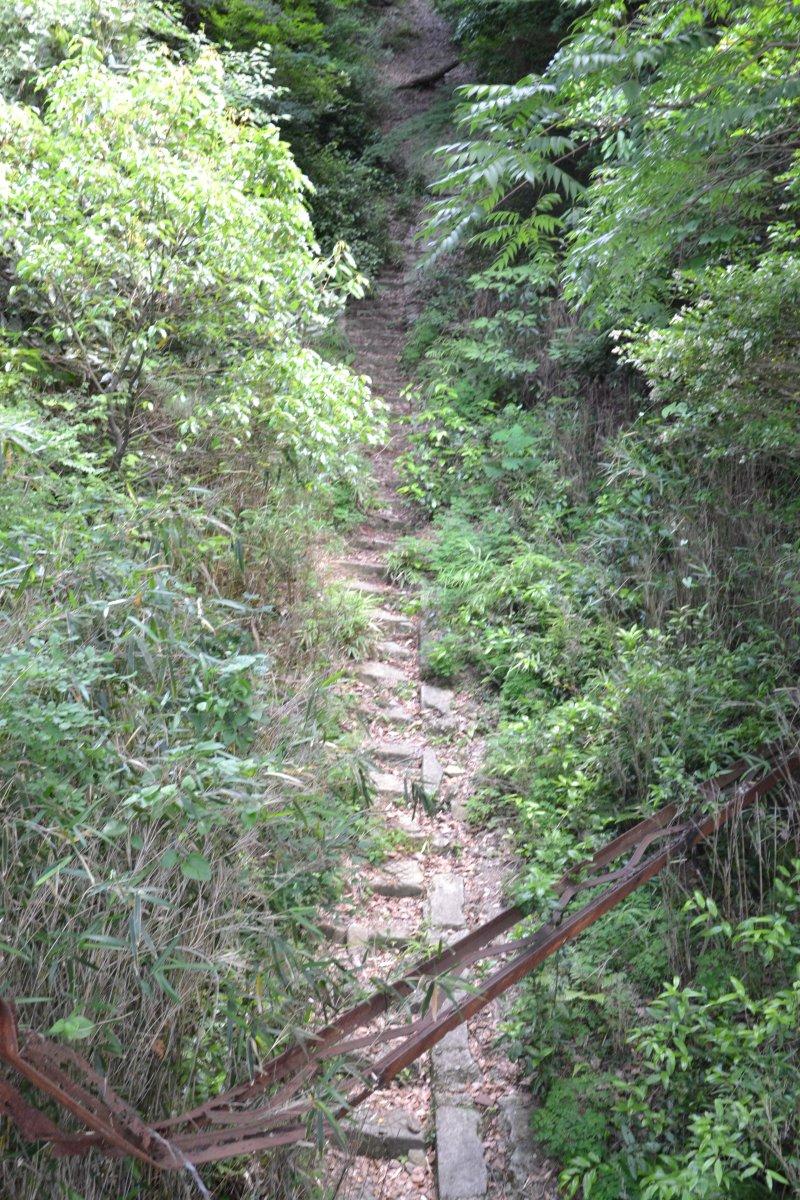 【朝熊岳道】十町橋・ケーブルカー跡-1