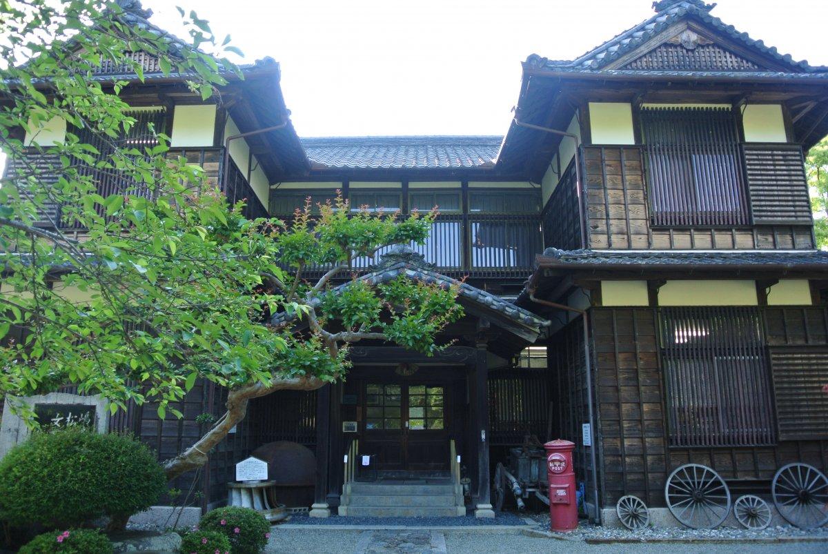 松阪市立歴史民俗資料館（2階　小津安二郎松阪記念館）-4