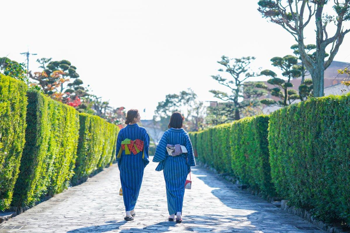 Matsusaka Momen: Town stroll in a kimono experience-1