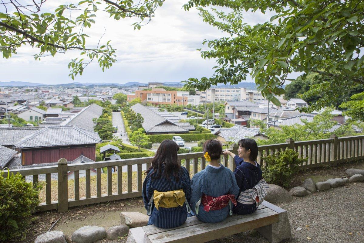 Matsusaka Momen: Town stroll in a kimono experience-5