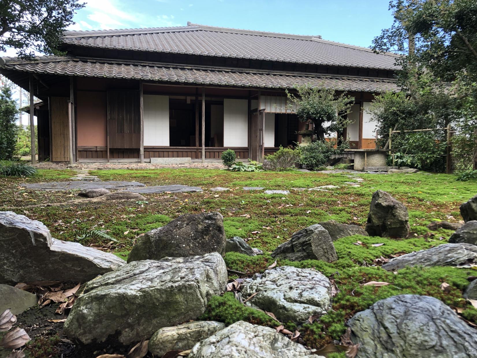 玄甲舎（玉城町指定文化財）-10